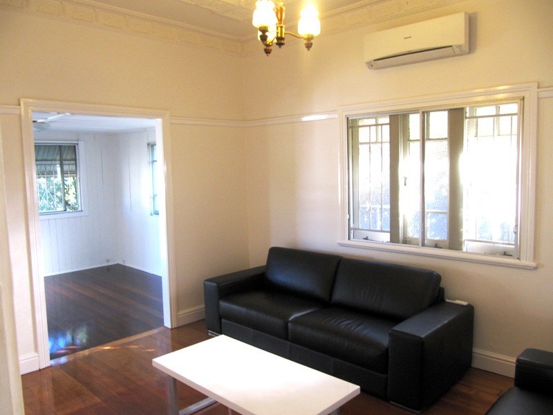 54 Bowley Street, Hendra QLD 4011