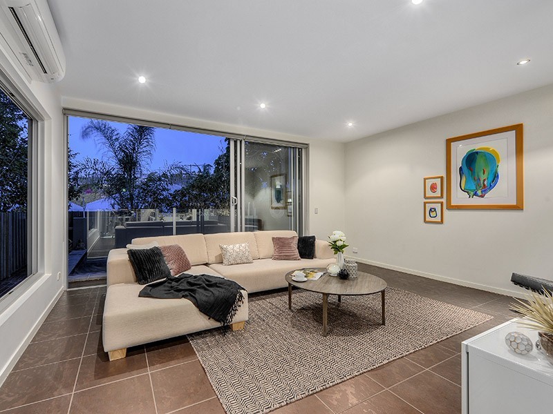 32 Small Street, Teneriffe QLD 4005