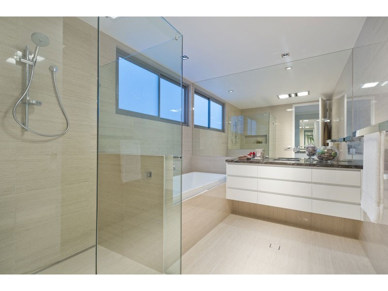 126 Ryan Street, West End QLD 4101