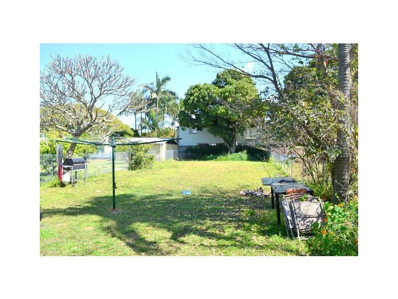 274 Nudgee Road, Hendra QLD 4011