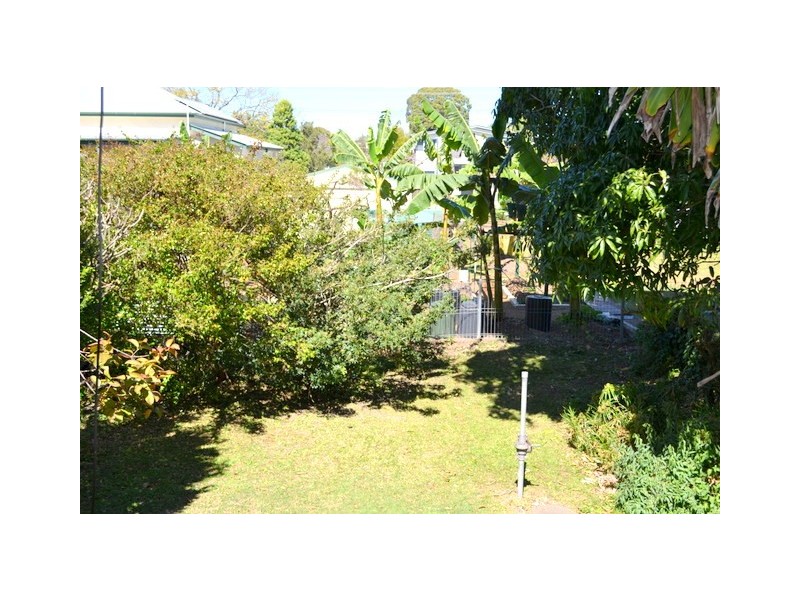 87 Manson Road, Hendra QLD 4011