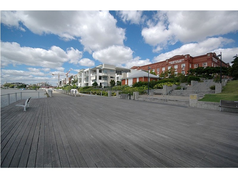 75/54 Vernon Terrace, Teneriffe QLD 4005