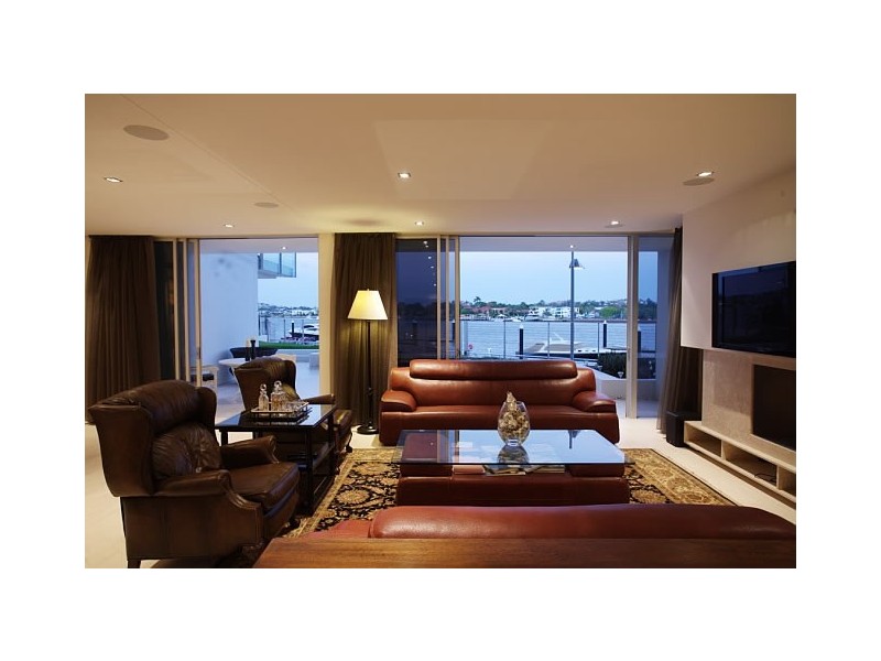 11/1 Macquarie Street, Teneriffe QLD 4005