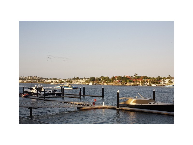 11/1 Macquarie Street, Teneriffe QLD 4005