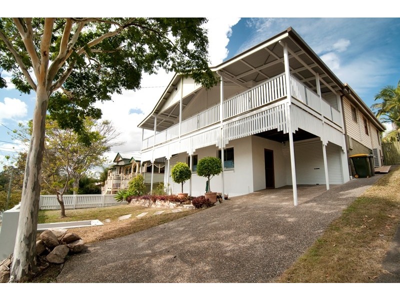 2/62 Railway Parade, Norman Park QLD 4170