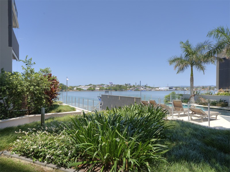 110/37 Harbour Road, Hamilton QLD 4007