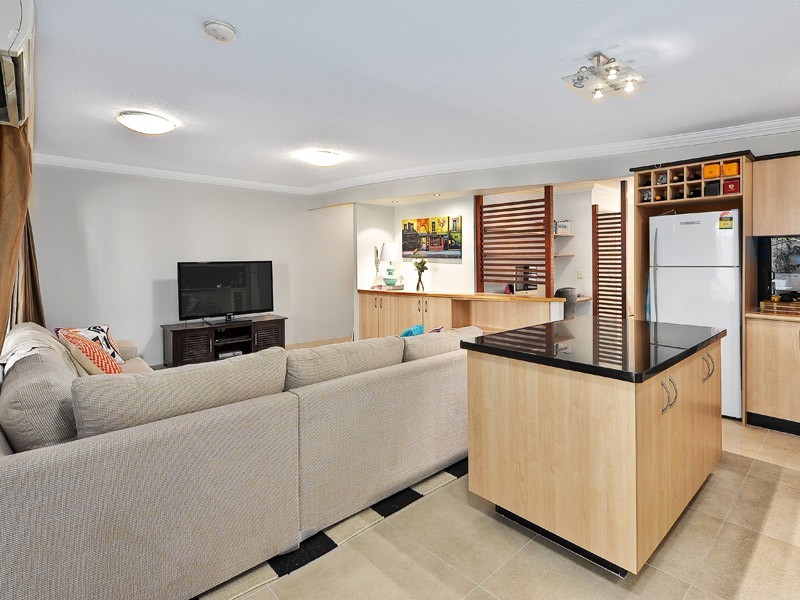 15/33 Helen Street, Newstead QLD 4006