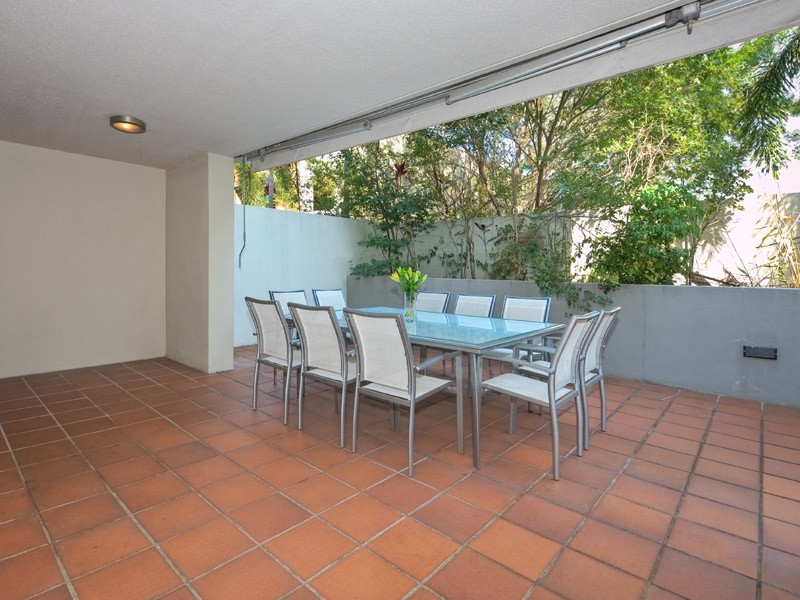 15/33 Helen Street, Newstead QLD 4006