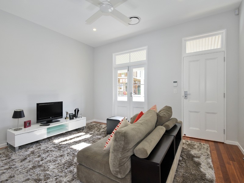 49 Hynes Street, Newstead QLD 4006