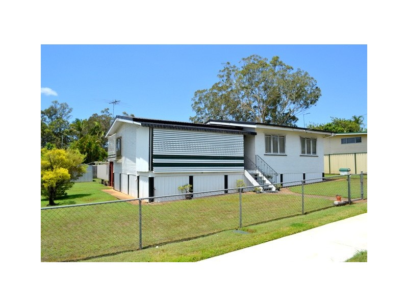 4 Ellerdale Street, Strathpine QLD 4500