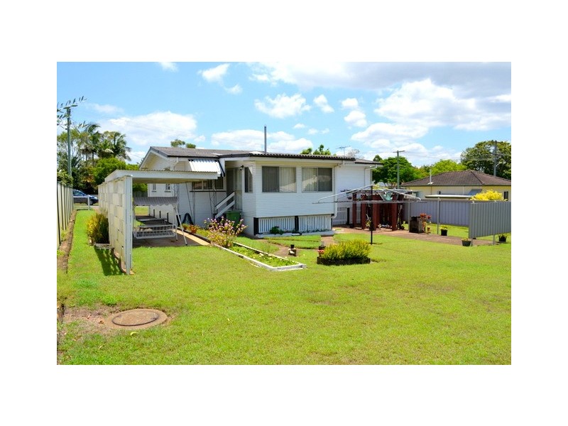 4 Ellerdale Street, Strathpine QLD 4500