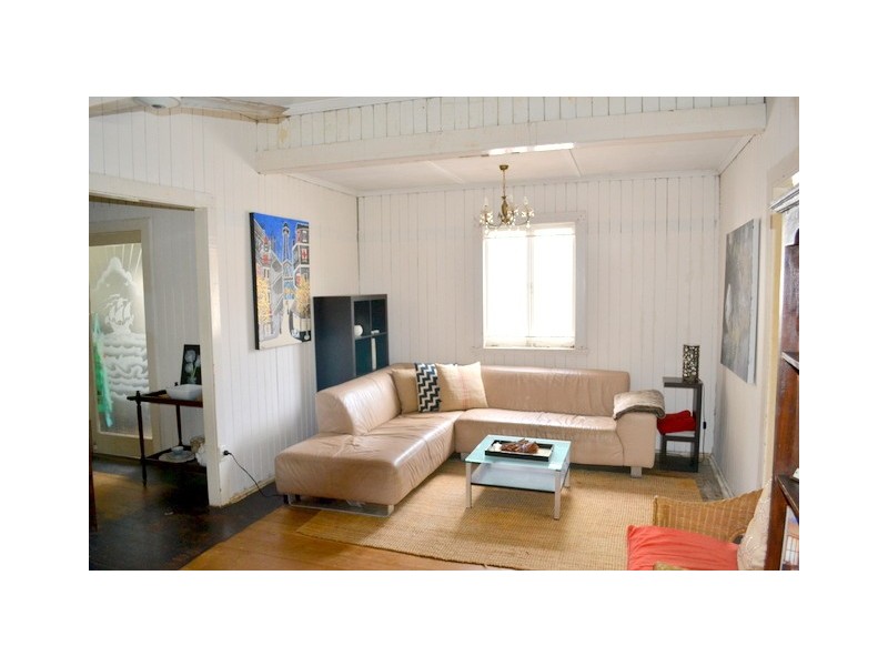 85 Manson Road, Hendra QLD 4011