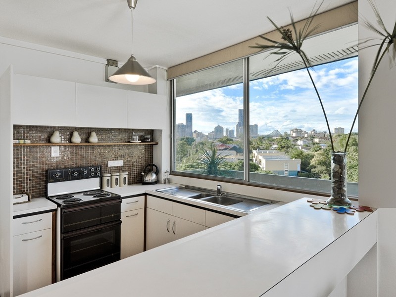 24/128 Oxlade Drive, New Farm QLD 4005