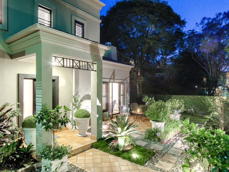 50 Baty Street, St Lucia QLD 4067