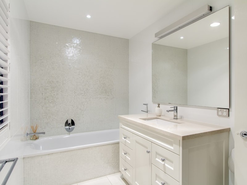 50 Baty Street, St Lucia QLD 4067