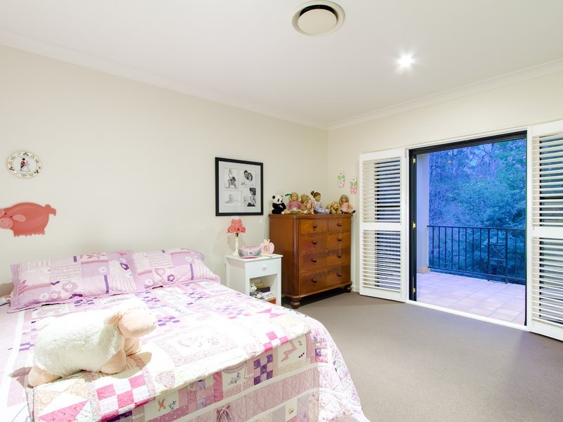 50 Baty Street, St Lucia QLD 4067