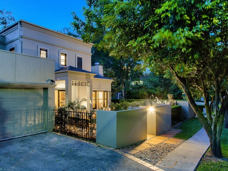 50 Baty Street, St Lucia QLD 4067