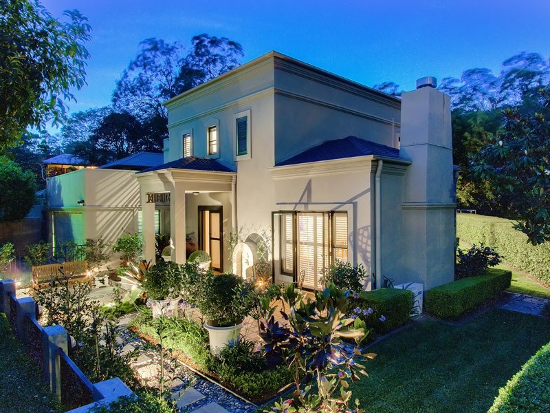 50 Baty Street, St Lucia QLD 4067