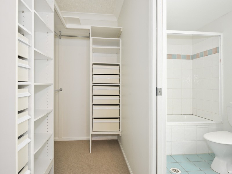 7/92-96 Norman Crescent, Norman Park QLD 4170