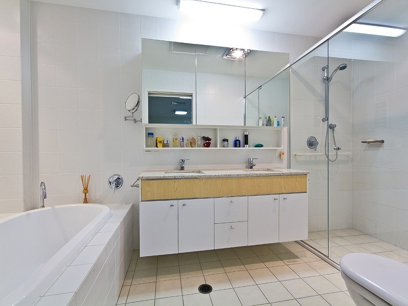 36 Refinery Parade, New Farm QLD 4005