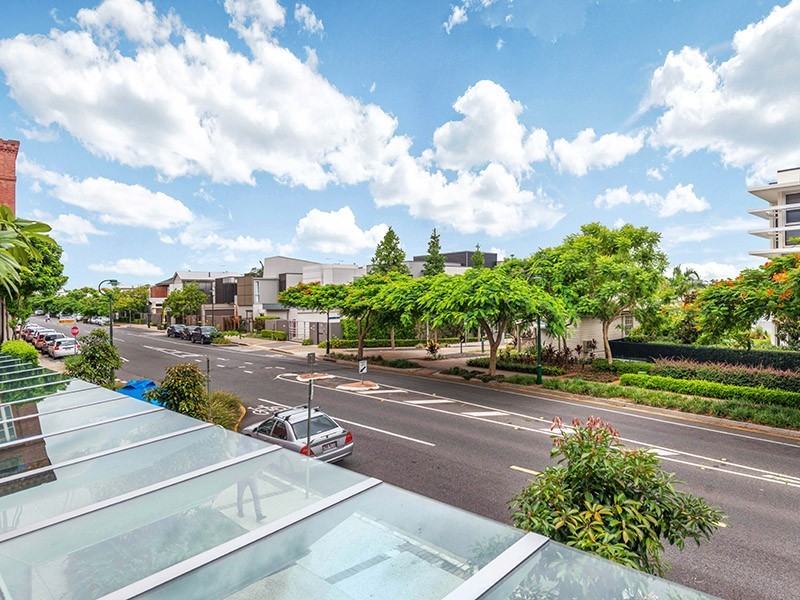 103/24 Macquarie Street, Teneriffe QLD 4005