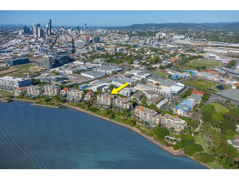 701/53B Newstead Terrace, Newstead QLD 4006