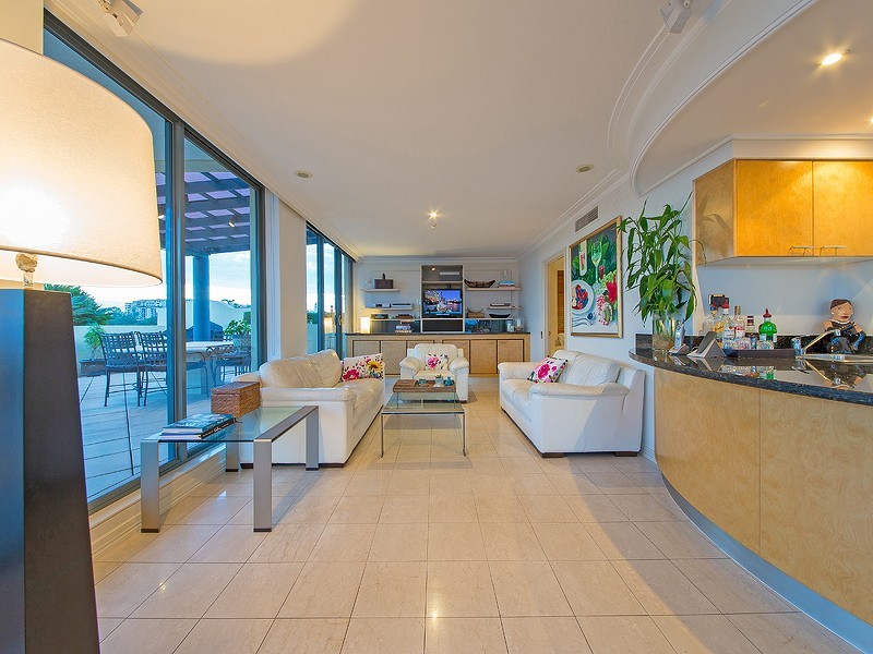 701/53B Newstead Terrace, Newstead QLD 4006