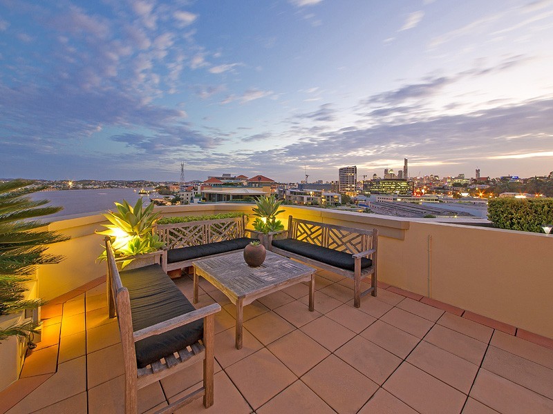 701/53B Newstead Terrace, Newstead QLD 4006