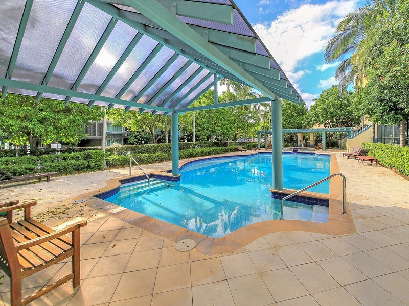 701/53B Newstead Terrace, Newstead QLD 4006