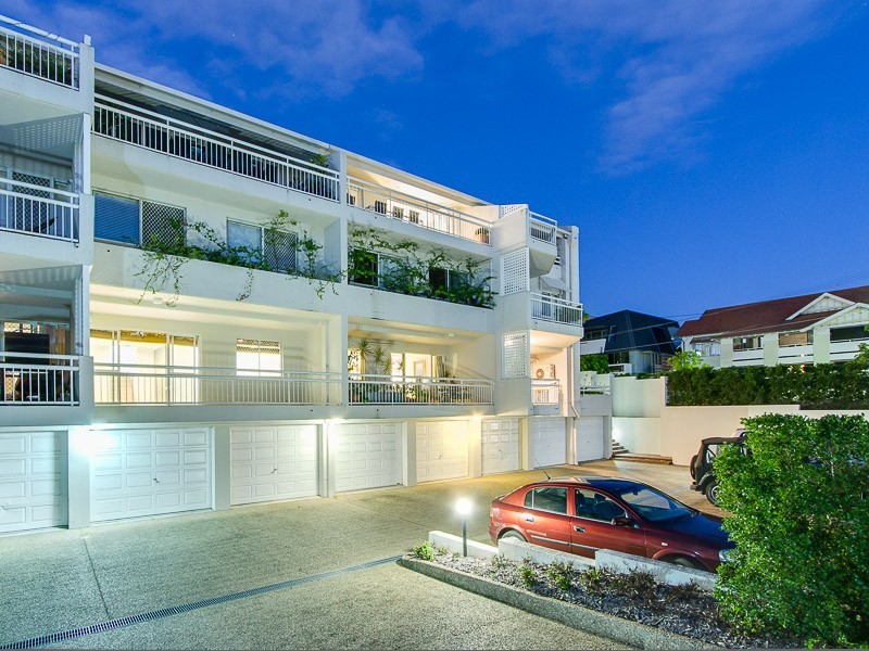 3/26 Merthyr Road, New Farm QLD 4005