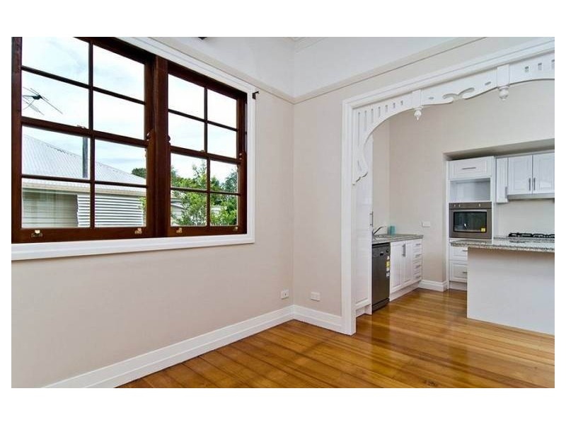 57 Tenth Avenue, Kedron QLD 4031