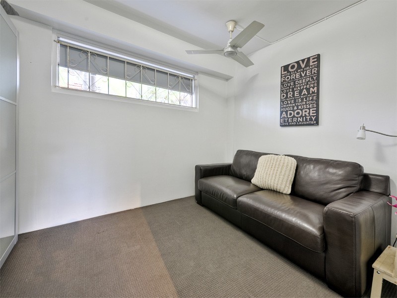 1/66 Merthyr Road, New Farm QLD 4005