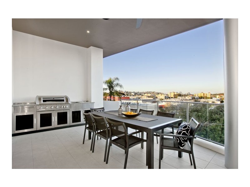 7 Roche Avenue, Bowen Hills QLD 4006