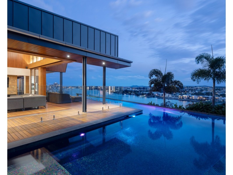 55 Markwell Street, Hamilton QLD 4007