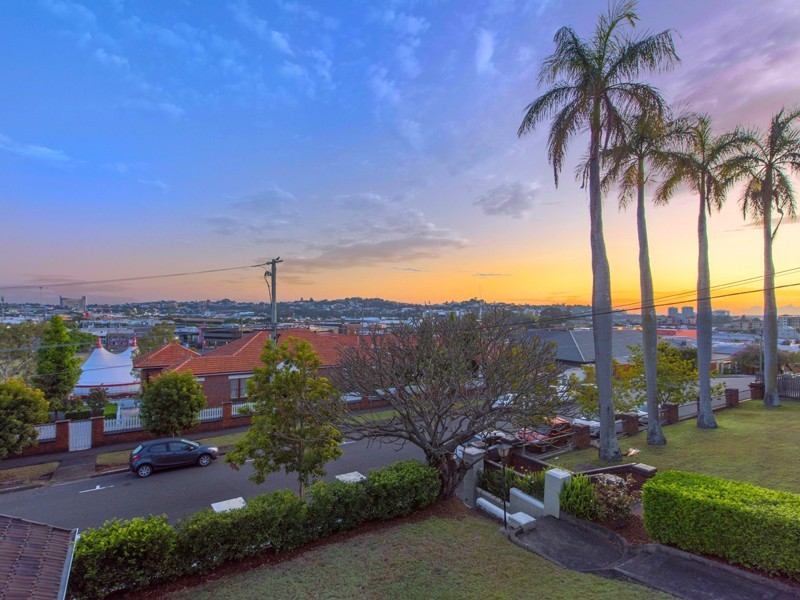 15 Jordan Terrace, Bowen Hills QLD 4006