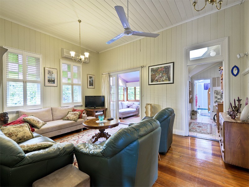 23 CHERMSIDE STREET, New Farm QLD 4005