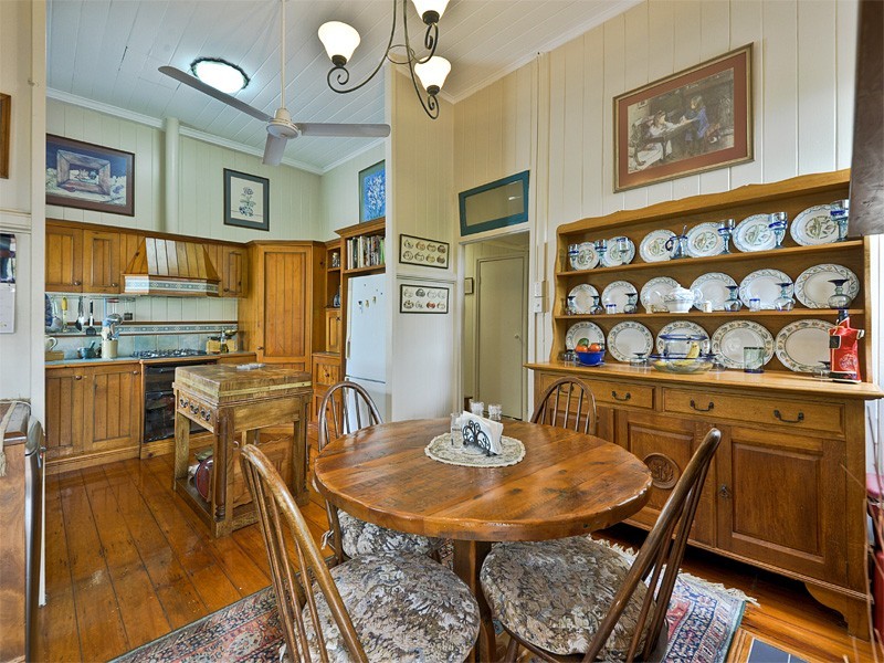 23 CHERMSIDE STREET, New Farm QLD 4005