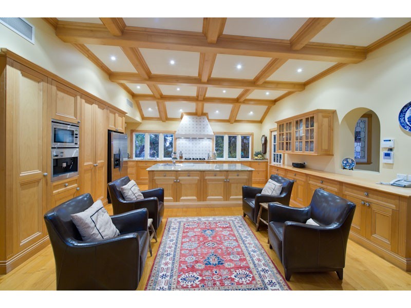 33 Markwell Street, Hamilton QLD 4007