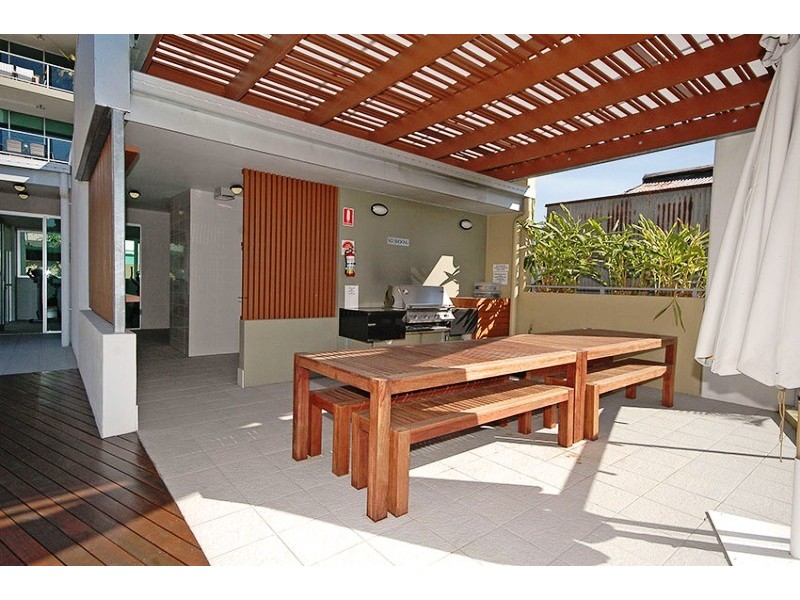 22/20 Newstead Terrace, Newstead QLD 4006