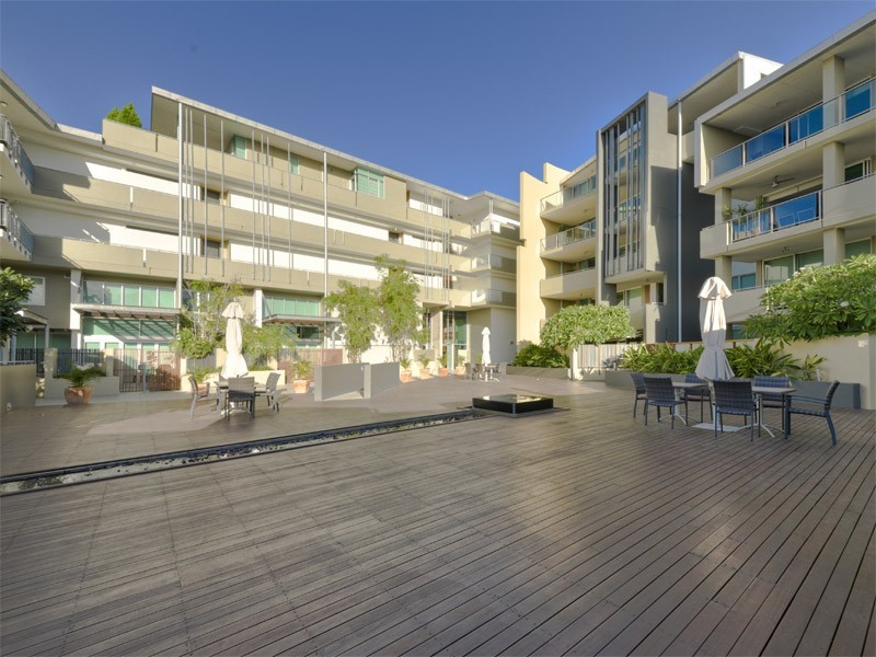 22/20 Newstead Terrace, Newstead QLD 4006