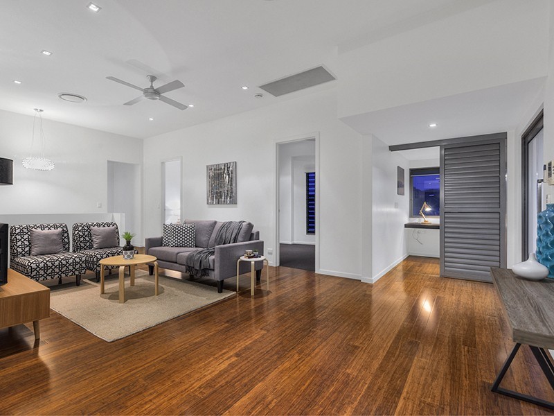 11 Baker Street, Teneriffe QLD 4005