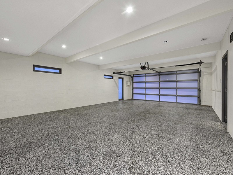 11 Baker Street, Teneriffe QLD 4005