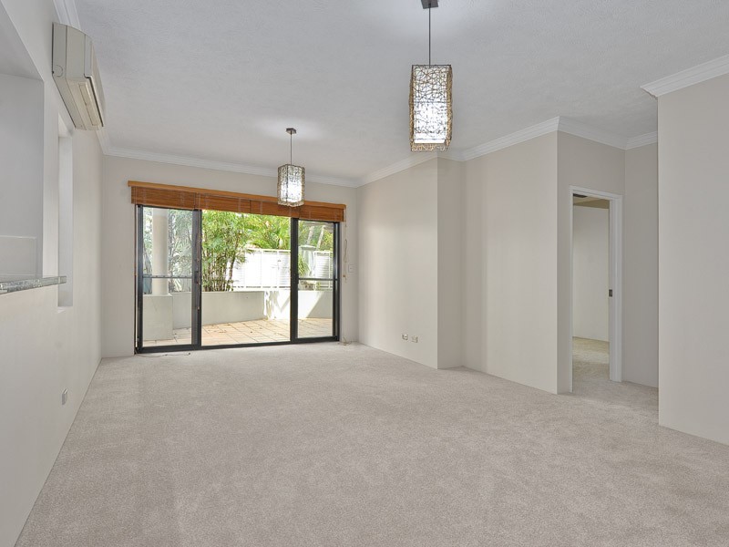 4/159 SYDNEY ST, New Farm QLD 4005