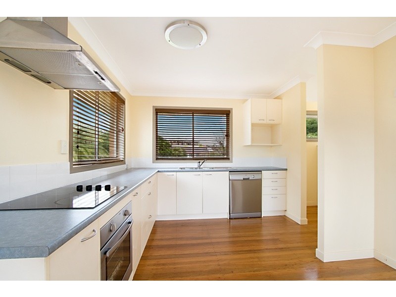 8 Gamble Street, Wavell Heights QLD 4012