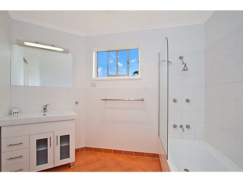 8 Gamble Street, Wavell Heights QLD 4012