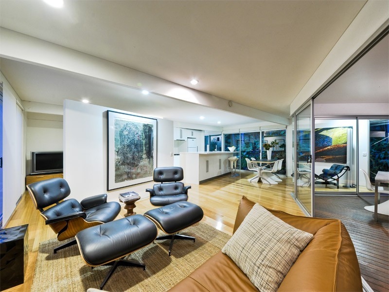 10 MACKELLAR STREET, New Farm QLD 4005