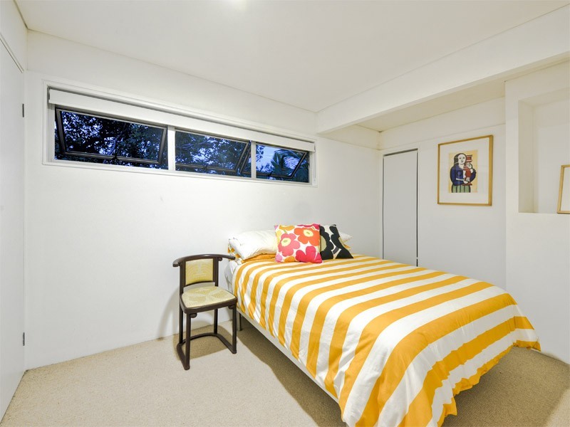 10 MACKELLAR STREET, New Farm QLD 4005