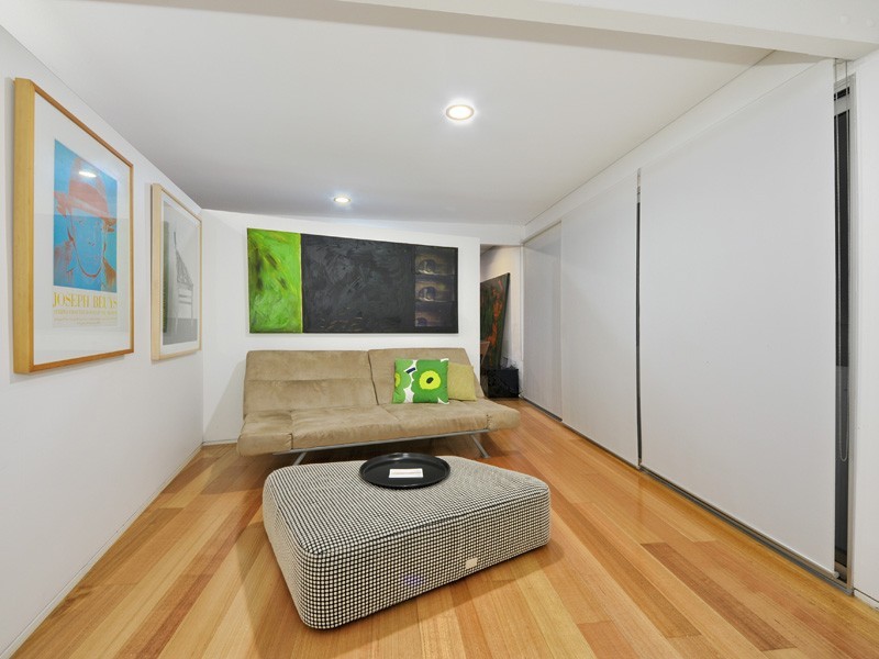 10 MACKELLAR STREET, New Farm QLD 4005