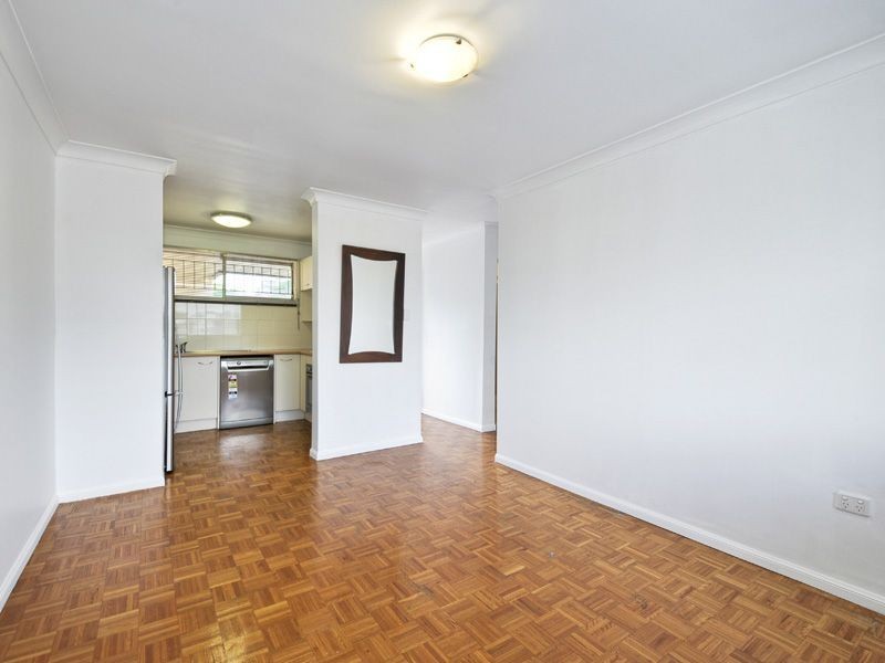 8/84 Moreton Street, New Farm QLD 4005