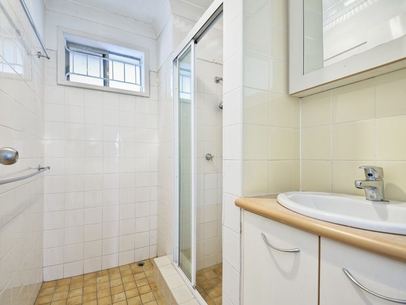 8/84 Moreton Street, New Farm QLD 4005